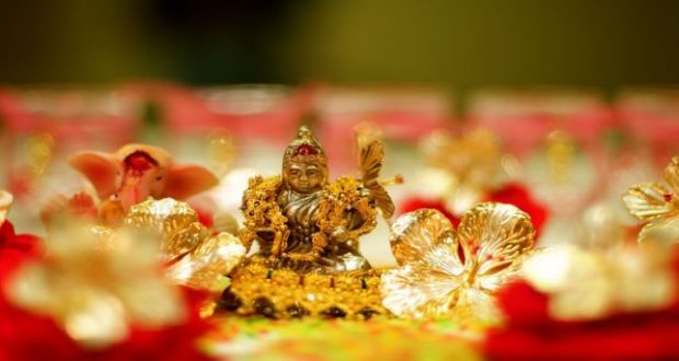 Dhanteras Festival 2018: खरीदारी का मुहूर्त और पूजा का समय